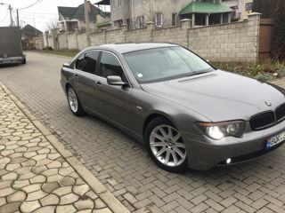 BMW 7 Series foto 4