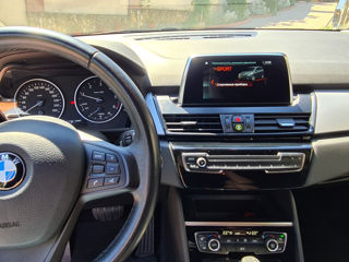 BMW 2 Series foto 7