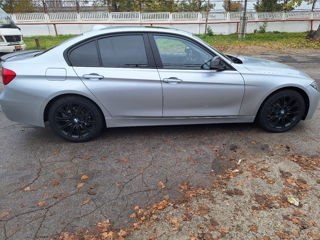 BMW 3 Series foto 3