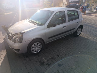 Renault Clio foto 5