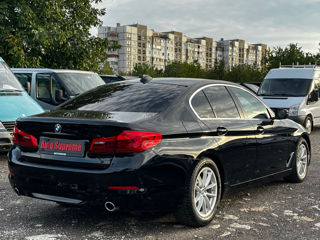 BMW 5 Series foto 6