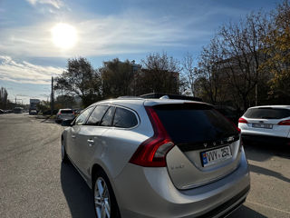 Volvo V60 foto 7