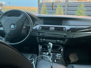 BMW 5 Series foto 5