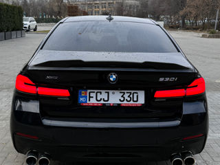 BMW 5 Series foto 6