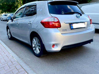 Toyota Auris foto 5