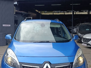 Renault Scenic foto 2