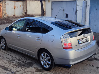 Toyota Prius foto 4