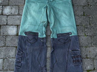 Baggy jeans