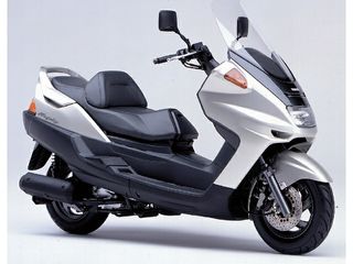 Yamaha majesty 250 piese /запчасти
