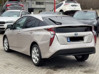 Toyota Prius foto 3