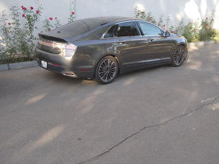 Lincoln MKZ foto 2