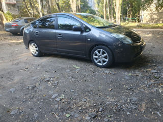 Toyota Prius foto 4