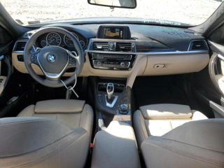 BMW 3 Series foto 8