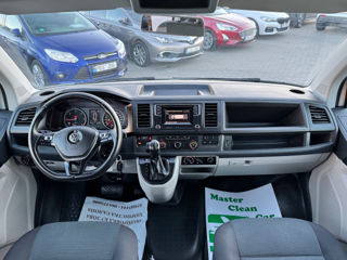 Volkswagen Multivan foto 8