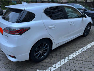 Lexus CT Series foto 2