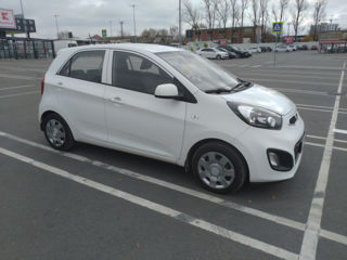 KIA Picanto foto 1