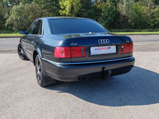 Audi A8 foto 5