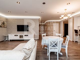 Apartament cu 3 camere, 147 m², Centru, Chișinău foto 4