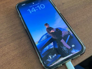 iPhone 13 256GB foto 2