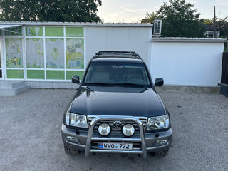 Toyota Land Cruiser foto 3