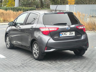 Toyota Yaris foto 3