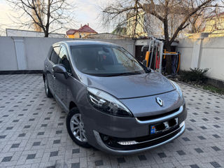 Renault Grand Scenic foto 17