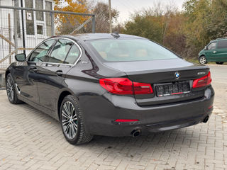 BMW 5 Series foto 4