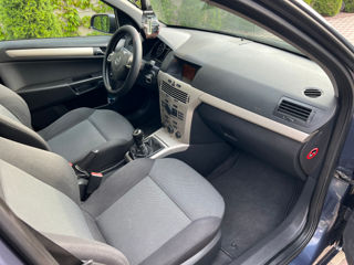 Opel Astra foto 8