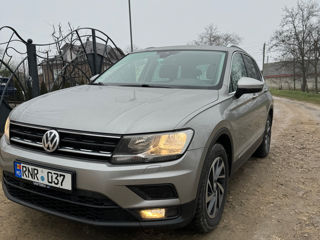 Volkswagen Tiguan foto 3