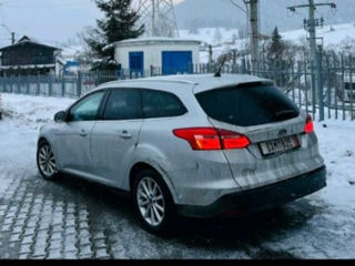 Ford Focus foto 9