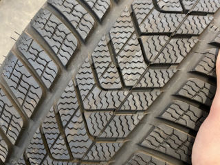 Pirelli 275 40 R18 foto 2