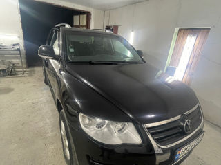 Volkswagen Touareg foto 4