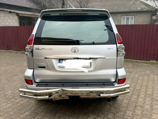 Toyota Land Cruiser Prado foto 2