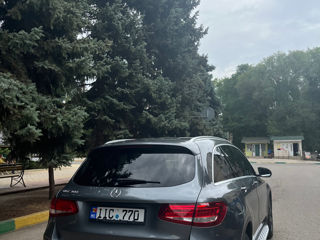 Mercedes GLC foto 4