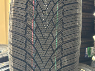 245/45 R 18 ROADX foto 2