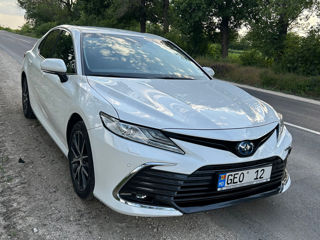 Toyota Camry фото 3