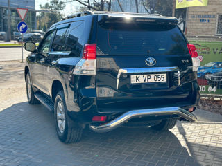 Toyota Land Cruiser Prado foto 6