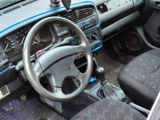 Volkswagen Vento foto 4