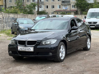 BMW 3 Series foto 6