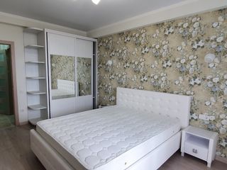 Se vinde apartament mobilat în casa noua la Ialoveni. Dotat cu toate necesare,mobila și tehnica. foto 3