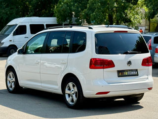 Volkswagen Touran фото 4