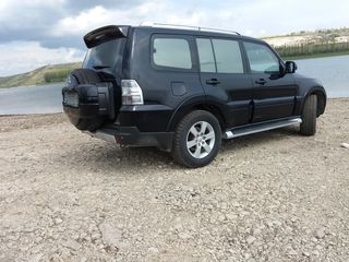 Mitsubishi Pajero foto 10