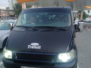 Ford Tranzit foto 5