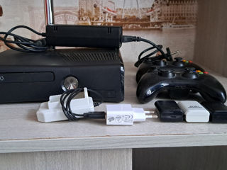 Vând xbox360 foto 2