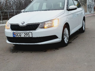 Skoda Fabia foto 3