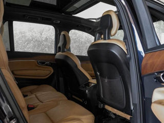 Volvo XC90 foto 9