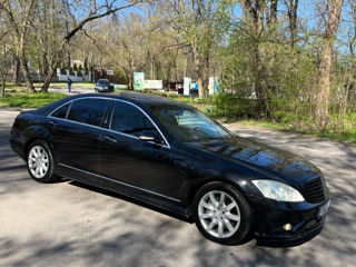 Mercedes S-Class foto 2