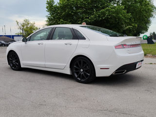 Lincoln MKZ foto 2