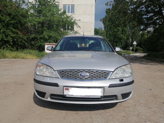 Ford Mondeo foto 7