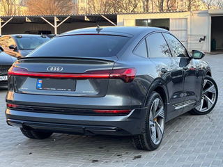 Audi E-tron Sportback foto 5